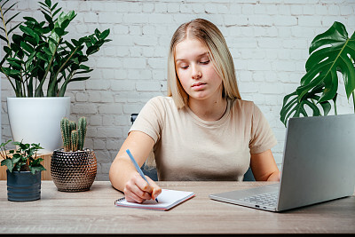 职业生涯规划社会实践怎么写