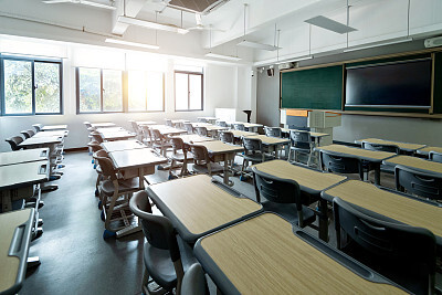 提升大学生就业质量：江西理工大学应用科学学院的成功经验