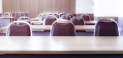厦门华厦学院2017年度毕业生就业质量报告分析与趋势展望