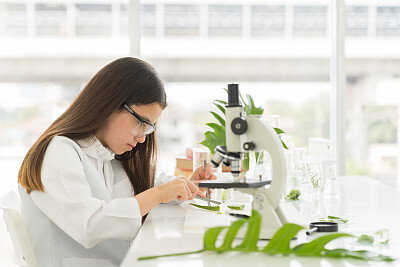 徽商职业学院高等职业教育质量年度报告（2023）：全面展示办学成果